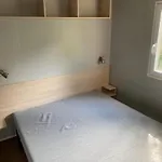 Mobil-home 3 Etoiles 6 Couchages Climatise Avec Piscine Chauffee Kamp alanı
