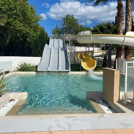 Mobil-home 3 Etoiles 6 Couchages Climatise Avec Piscine Chauffee