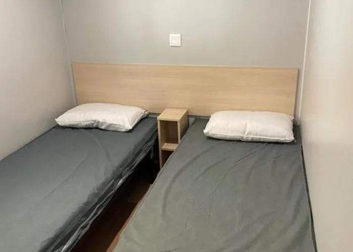 キャンプ場 Mobil-home 3 Etoiles 6 Couchages Climatise Avec Piscine Chauffee アグド